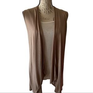Lavish Sleeveless Tunic Size M